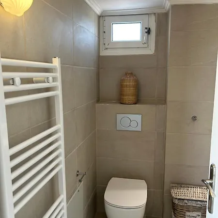Apartman Emelia Lixúri