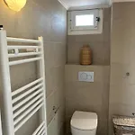 Emelia Apartment